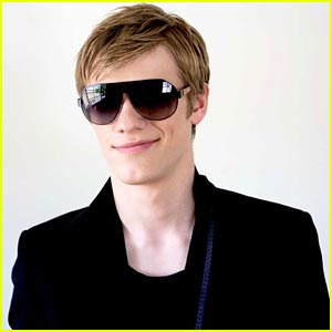 Lucas Till